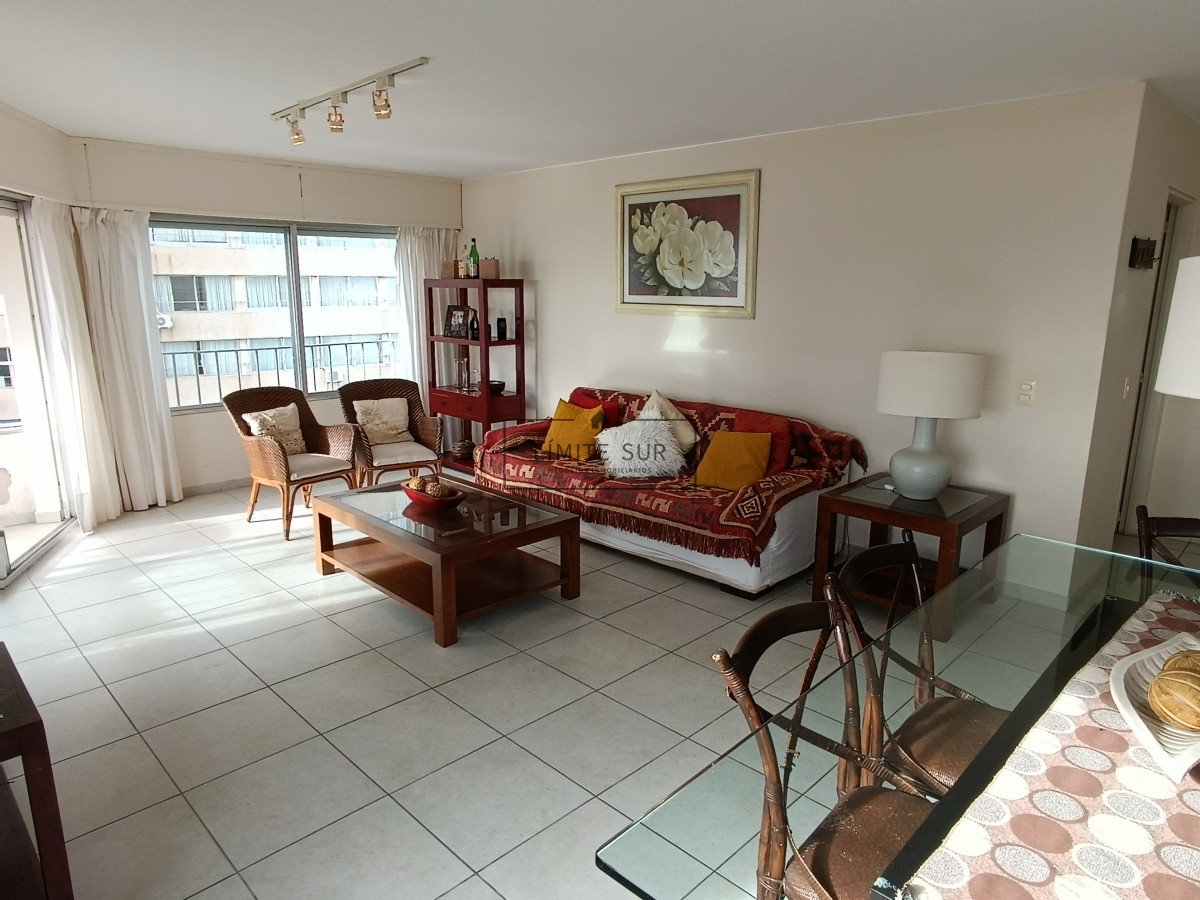 Apartamento ID.75 - Amplio apto en el Corazón de la Península