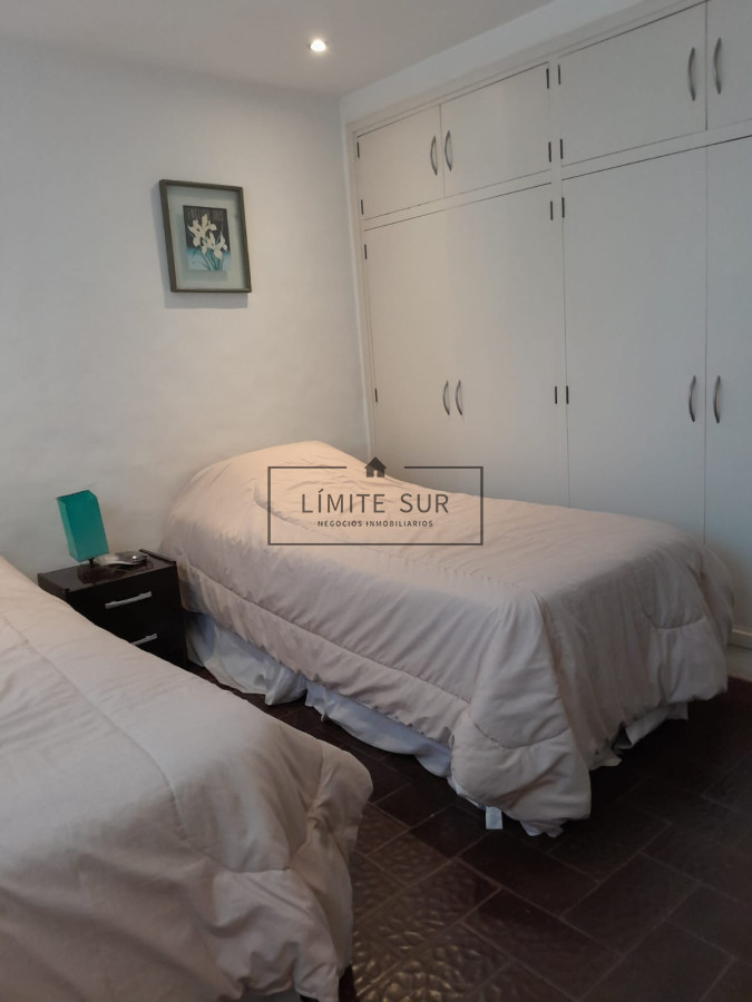 Casa ID.158 - Chalet en Pinares 