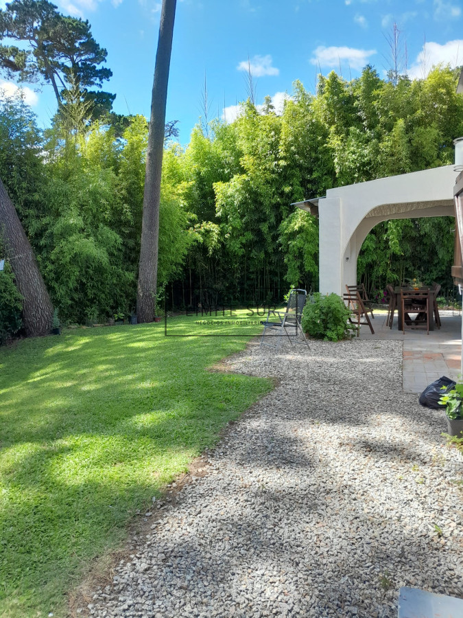 Casa ID.158 - Chalet en Pinares 