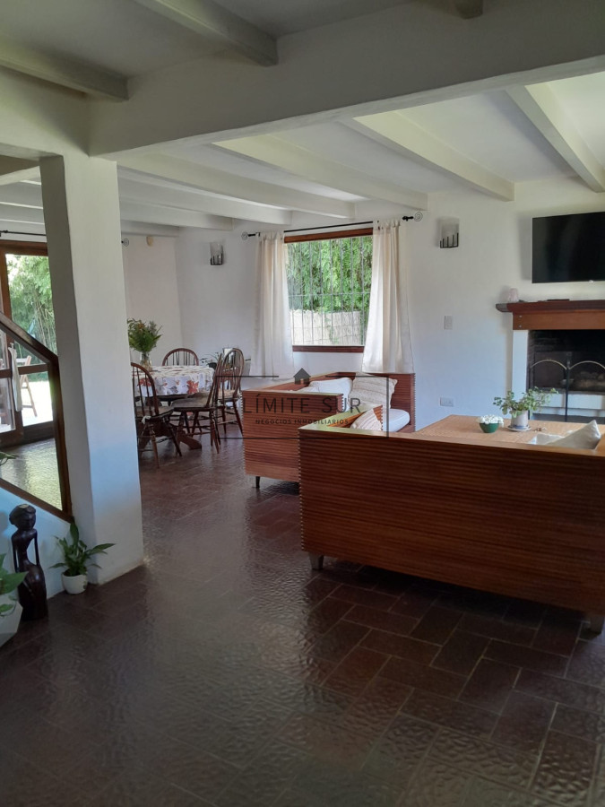 Casa ID.158 - Chalet en Pinares 