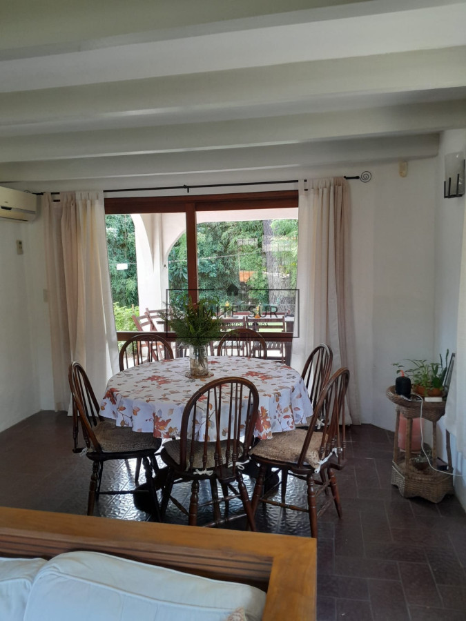 Casa ID.158 - Chalet en Pinares 