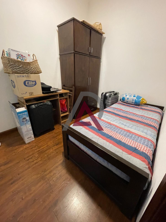 Apartamento ID.254 - VENTA APARTAMENTO 4 Dorm. + 2 Baños - POCITOS