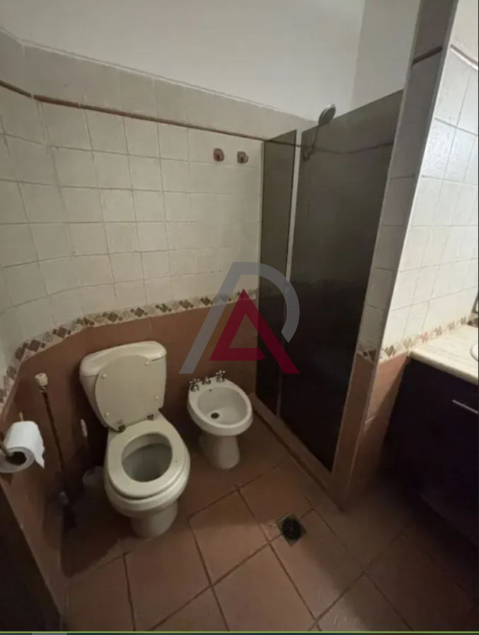 Apartamento ID.254 - VENTA APARTAMENTO 4 Dorm. + 2 Baños -  POCITOS