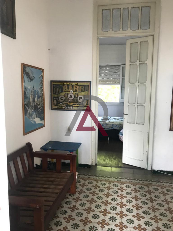 Apartamento ID.57 - VENTA  APARTAMENTO , 3 Dormitorios , CORDÓN, con RENTA 