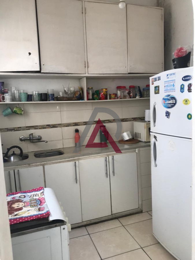 Apartamento ID.57 - VENTA  APARTAMENTO , 3 Dormitorios , CORDÓN, con RENTA 