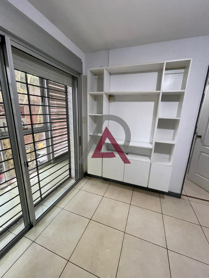 Apartamento ID.167 - ALQUILER, APARTAMENTO 1 Dormitorio con COCHERA exclusiva- AGUADA