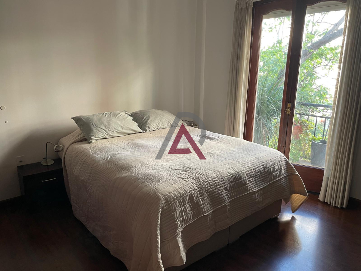 Apartamento ID.254 - VENTA APARTAMENTO 4 Dorm. + 2 Baños - POCITOS