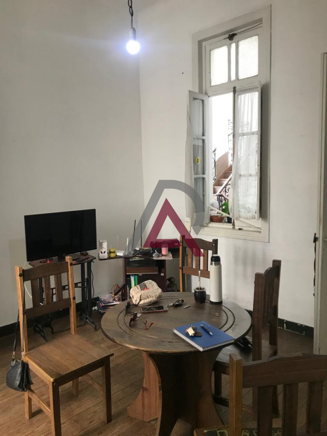 Apartamento ID.57 - VENTA  APARTAMENTO , 3 Dormitorios , CORDÓN, con RENTA 