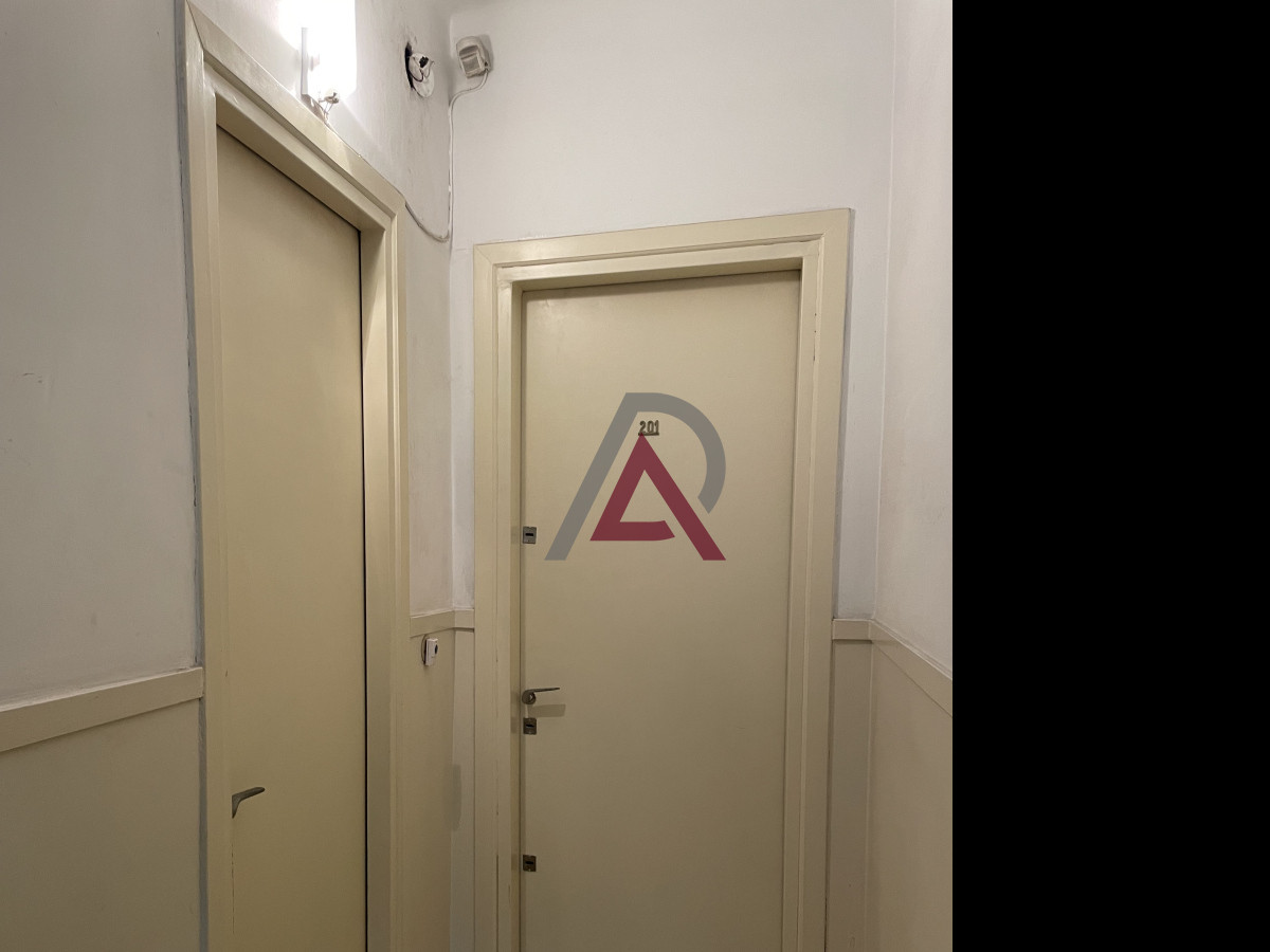 Apartamento ID.254 - VENTA APARTAMENTO 4 Dorm. + 2 Baños - POCITOS