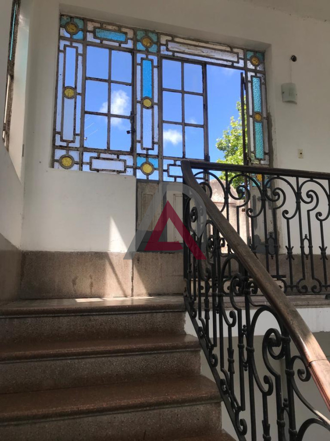Apartamento ID.57 - VENTA  APARTAMENTO , 3 Dormitorios , CORDÓN, con RENTA 