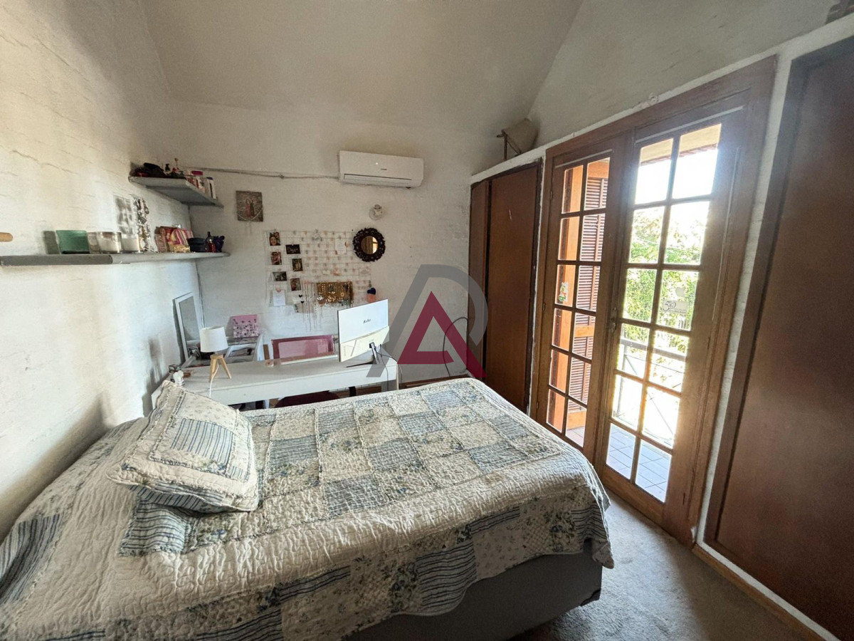 Casa ID.144 - Casa en La Caleta de Carrasco- ÚNICA en la zona y sobre Avenida de las Américas!!!!