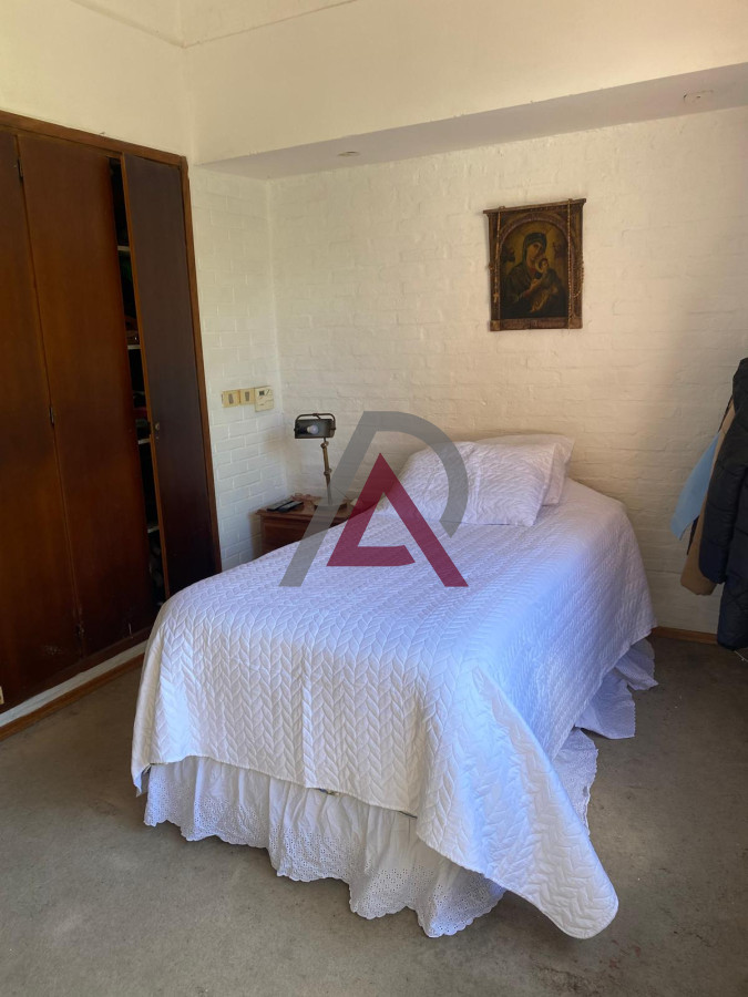 Casa ID.144 - Casa en La Caleta de Carrasco- ÚNICA en la zona y sobre Avenida de las Américas!!!!