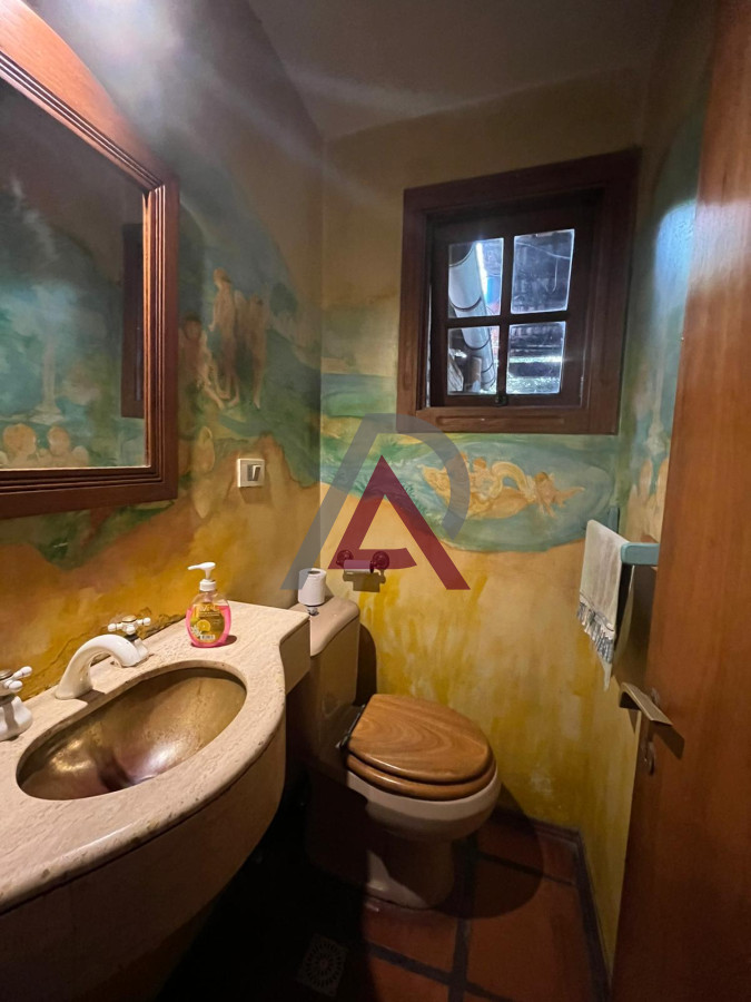 Casa ID.144 - Casa en La Caleta de Carrasco- ÚNICA en la zona y sobre Avenida de las Américas!!!!