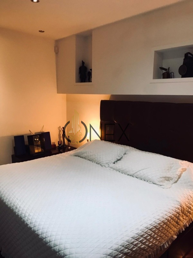Casa ID.2941 - Venta Espectacular Casa En Esquina Zona Prado
