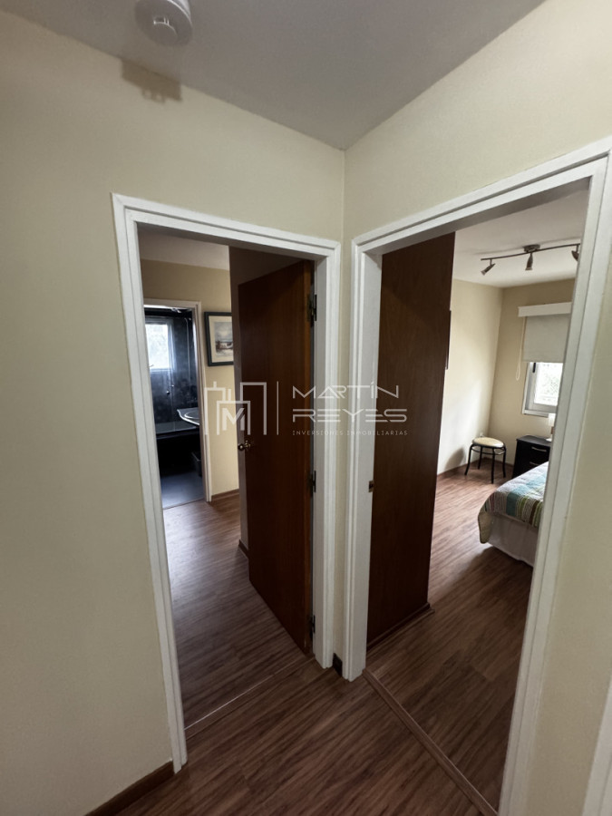 Apartamento ID.1573 - Alquiler Apartamento Amueblado de 2 Dormitorios con garaje en Torres Náuticas | Puerto del Buceo