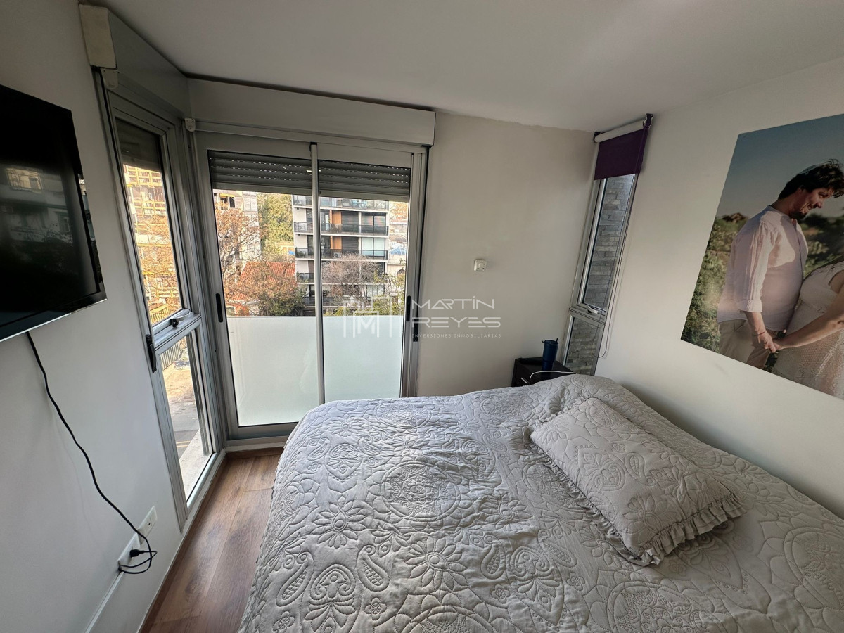 Apartamento ID.1520 - Venta Apartamento en Exclusiva 2 dormtorios 1 en suites con garaje al frente en el corazón de Parque Batlle