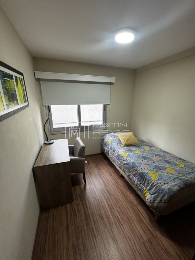 Apartamento ID.1573 - Alquiler Apartamento Amueblado de 2 Dormitorios con garaje en Torres Náuticas | Puerto del Buceo
