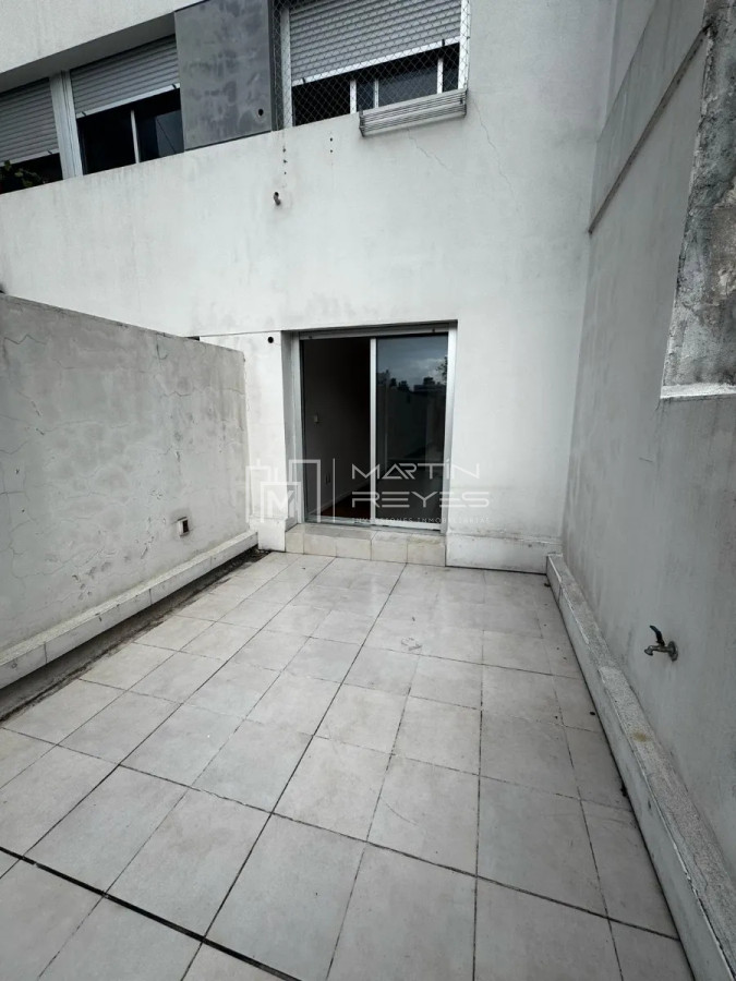 Apartamento ID.1221 - Alquiler Apartamento 1 Dormitorios en Pocitos (COD 1221)