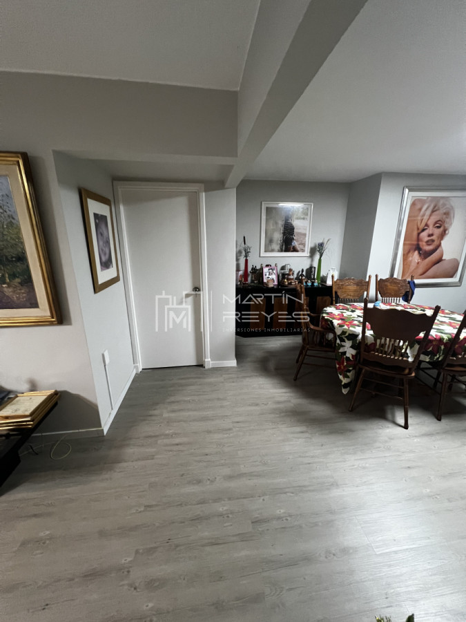 Apartamento ID.889 - Venta Apartamento 5 dormitorios con patio 70m2 en Pocitos 