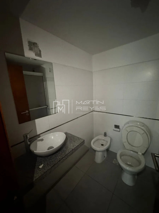 Apartamento ID.1247/Alquiler-amplio-Apartamento-de-2-dormitorios-en-Puerto-del-Buceo-(cod-1247) - Alquiler amplio Apartamento de 2 dormitorios en Puerto del Buceo (cod 1247)