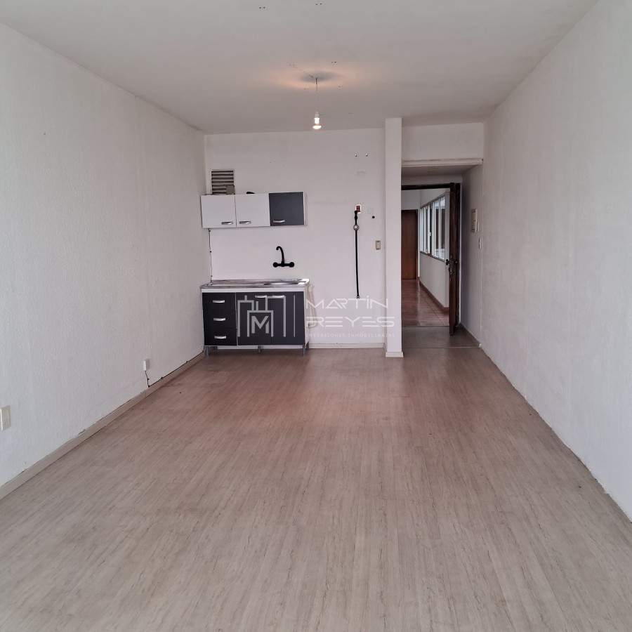 Apartamento ID.1290/Alquiler-Monoambiente-en-Ciudad-Vieja-(cod-1290) - Alquiler Monoambiente en Ciudad Vieja (cod 1290)