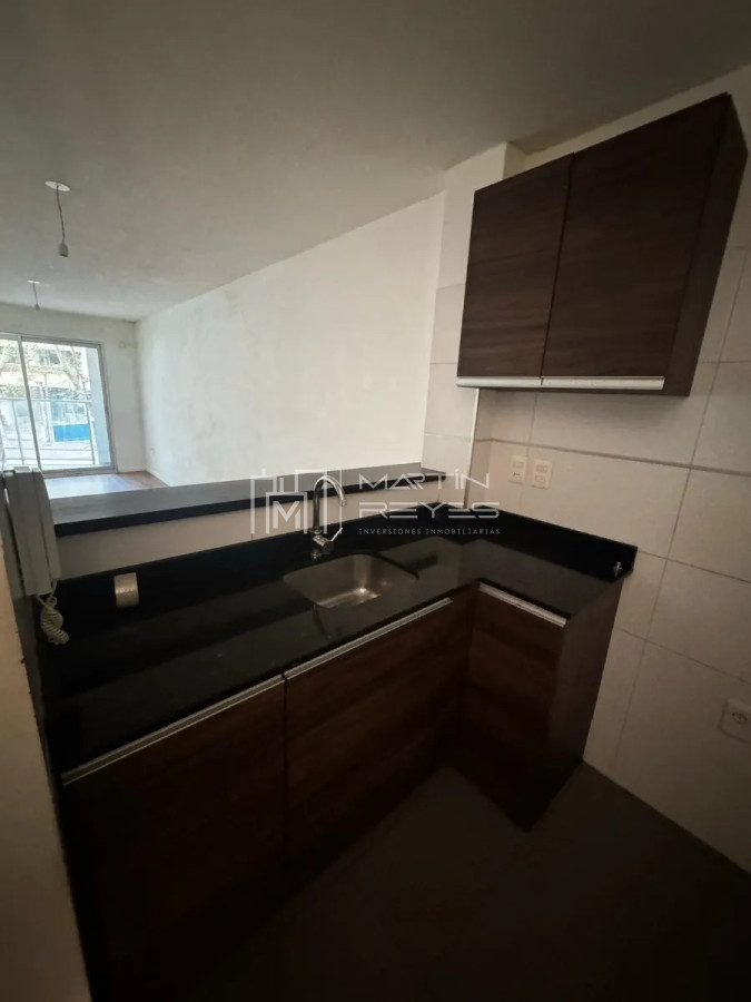 Apartamento ID.1221 - Alquiler Apartamento 1 Dormitorios en Pocitos (COD 1221)