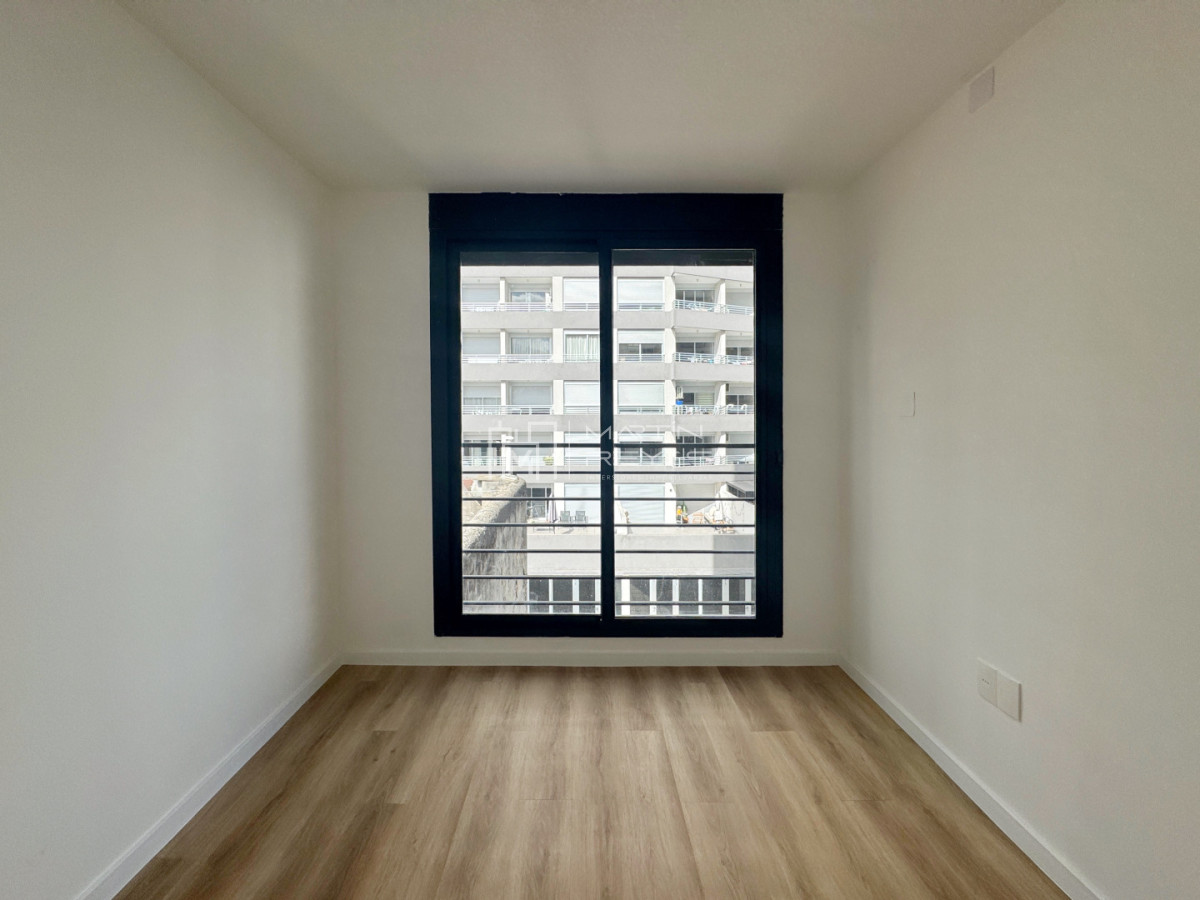 Apartamento ID.1564 - Alquiler Departamento de 2 dormitorios en Cordón (cod 1564)