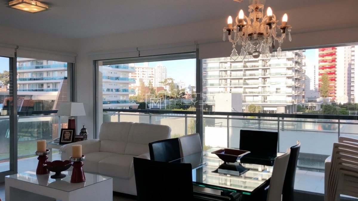 Apartamento ID.921 - Venta Apartamento 2 Dormitorios a metros de Enjoy