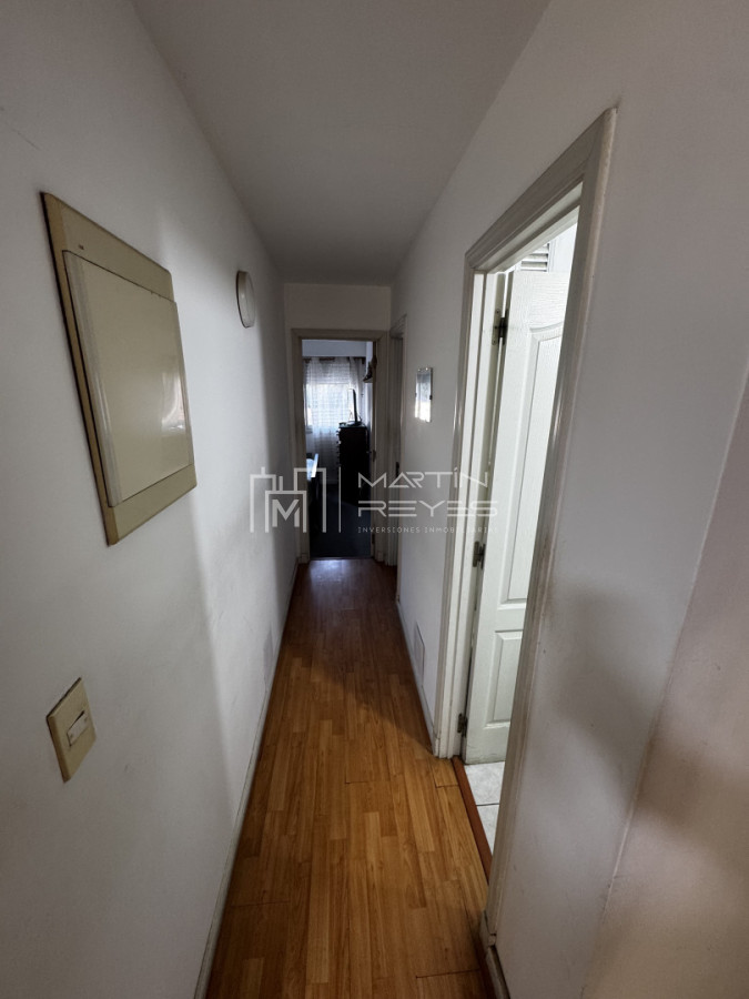 Apartamento ID.1572 - Venta Apartamento 2 Dormitorios en Punta Carretas con Orientación Noroeste.