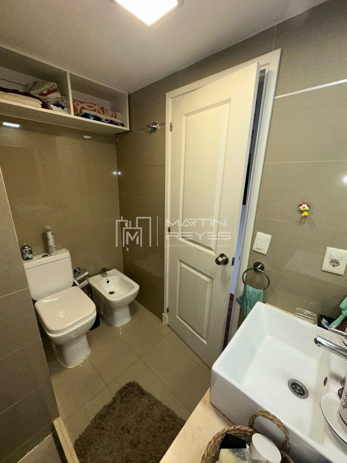 Apartamento ID.1520 - Venta Apartamento en Exclusiva 2 dormtorios 1 en suites con garaje al frente en el corazón de Parque Batlle