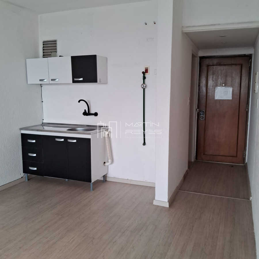 Apartamento ID.1290/Alquiler-Monoambiente-en-Ciudad-Vieja-(cod-1290) - Alquiler Monoambiente en Ciudad Vieja (cod 1290)