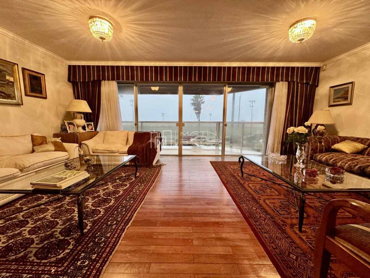 Apartamento ID.992 - Venta Apartamento 3 Dormitorios en Punta Carretas ***Exclusivo***