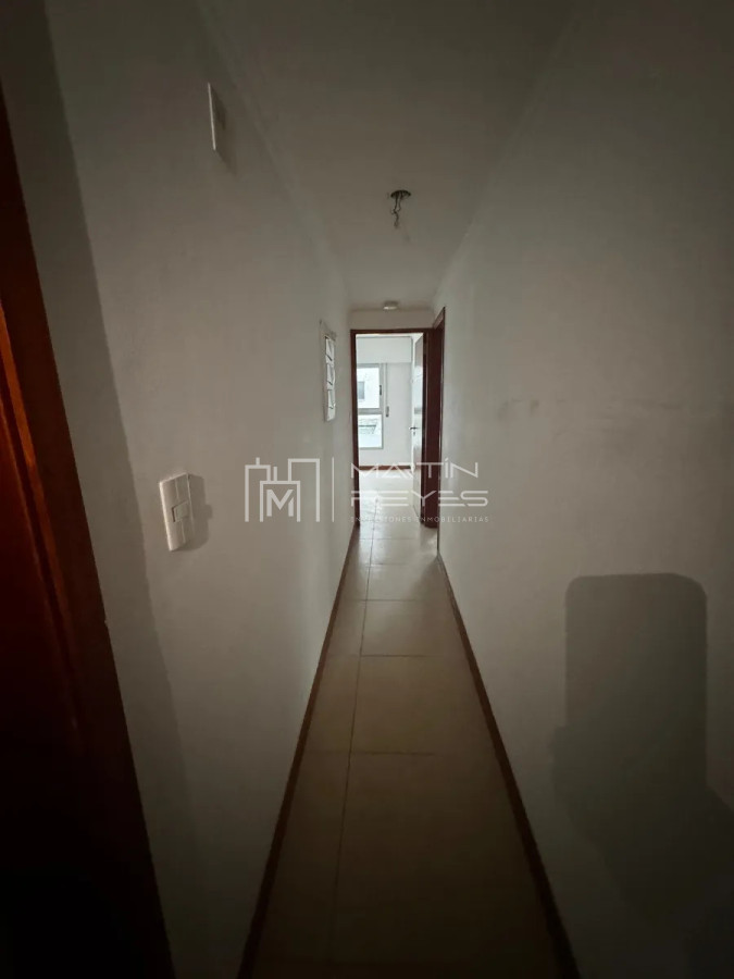 Apartamento ID.1247/Alquiler-amplio-Apartamento-de-2-dormitorios-en-Puerto-del-Buceo-(cod-1247) - Alquiler amplio Apartamento de 2 dormitorios en Puerto del Buceo (cod 1247)