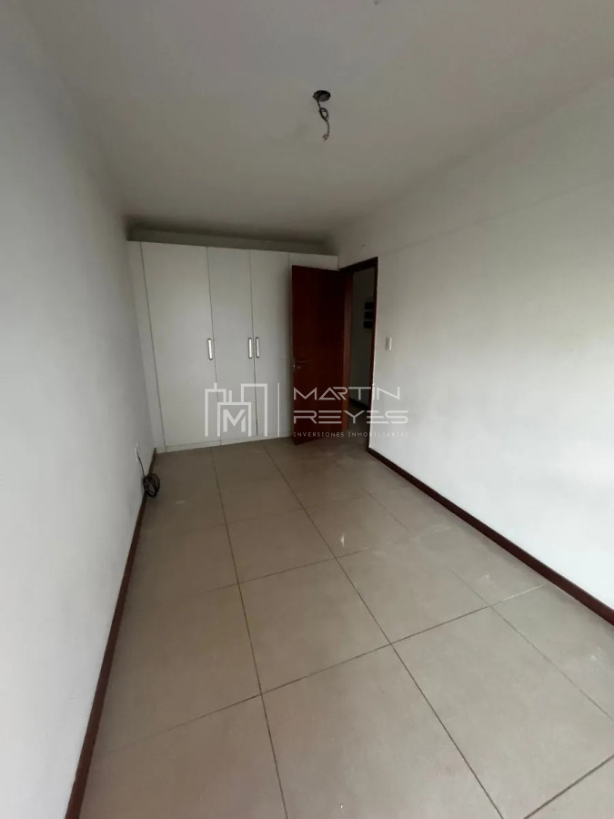 Apartamento ID.1247/Alquiler-amplio-Apartamento-de-2-dormitorios-en-Puerto-del-Buceo-(cod-1247) - Alquiler amplio Apartamento de 2 dormitorios en Puerto del Buceo (cod 1247)