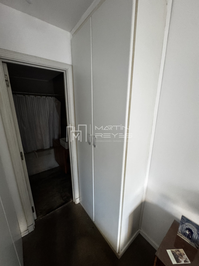 Apartamento ID.1572 - Venta Apartamento 2 Dormitorios en Punta Carretas con Orientación Noroeste.