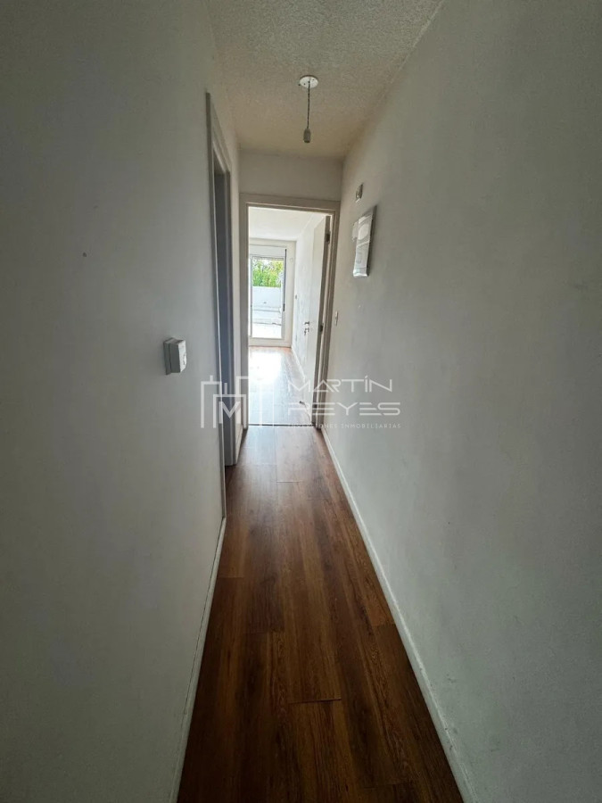 Apartamento ID.1221 - Alquiler Apartamento 1 Dormitorios en Pocitos (COD 1221)