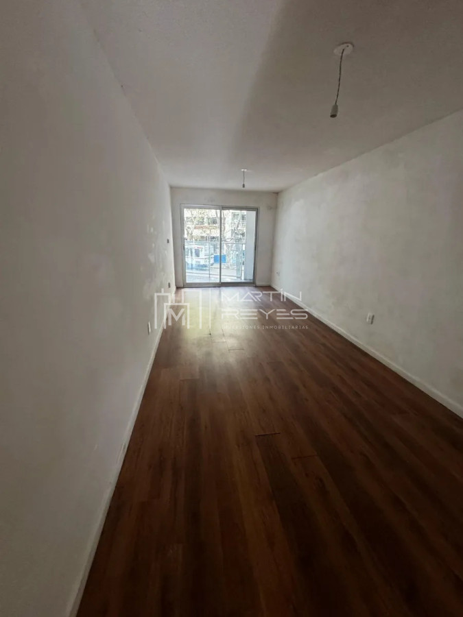Apartamento ID.1221 - Alquiler Apartamento 1 Dormitorios en Pocitos (COD 1221)