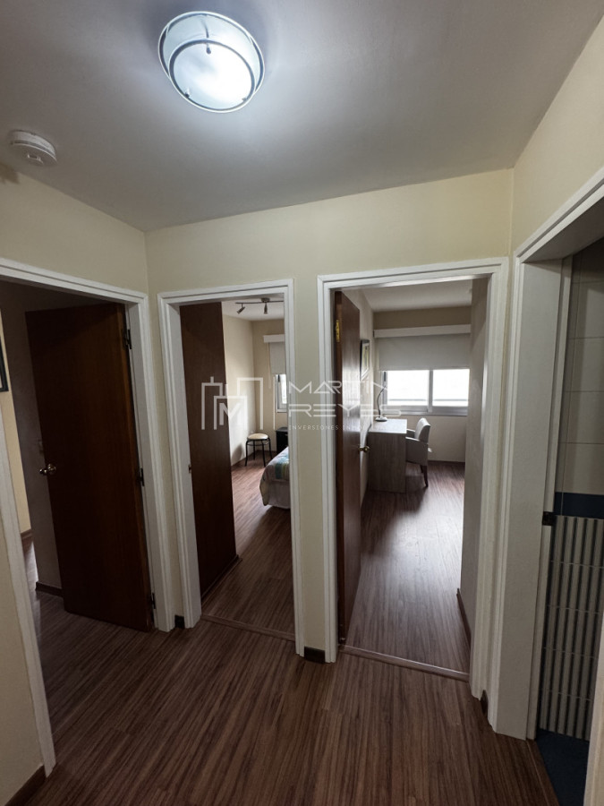 Apartamento ID.1573 - Alquiler Apartamento Amueblado de 2 Dormitorios con garaje en Torres Náuticas | Puerto del Buceo