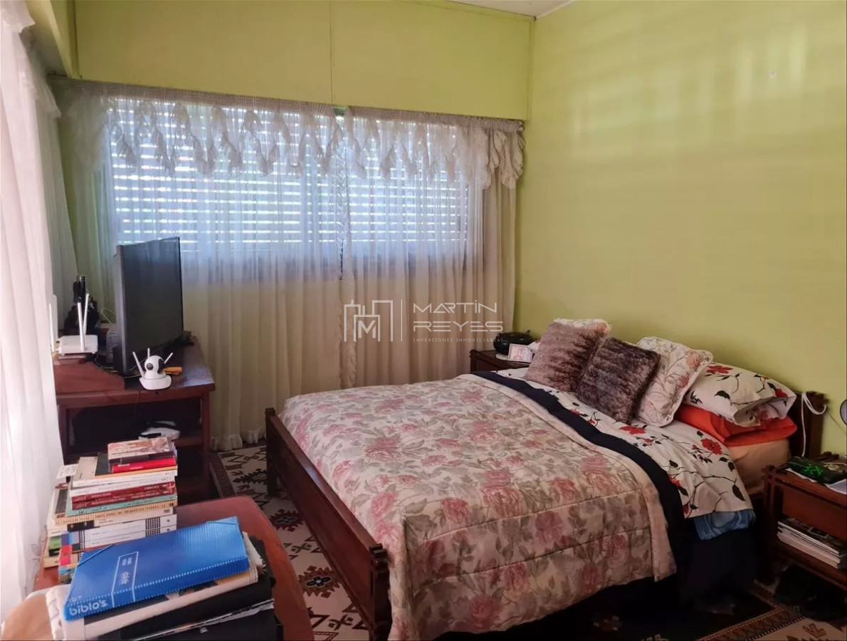 Casa ID.954 - Venta Casa 6 Dormitorios en Carrasco Sur (cod 954)