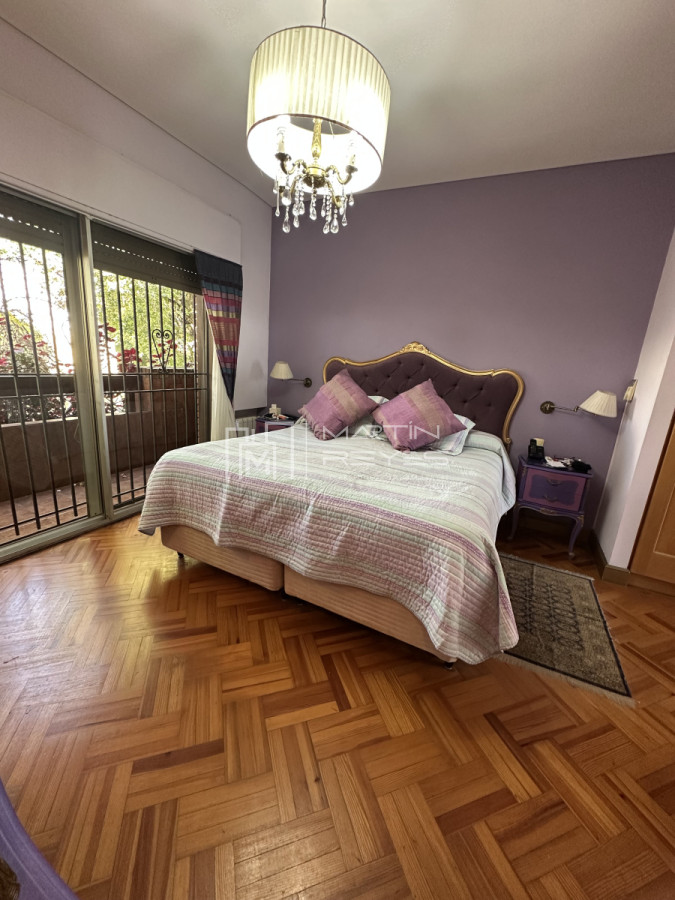 Casa ID.1214 - Venta en Exclusiva Casa 3 Dormitorios, Escritorio o Consultorio Profesional, Servicio completo en Punta Carretas