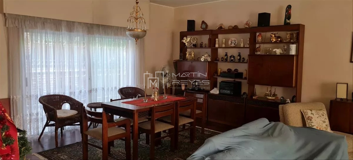Casa ID.954 - Venta Casa 6 Dormitorios en Carrasco Sur (cod 954)