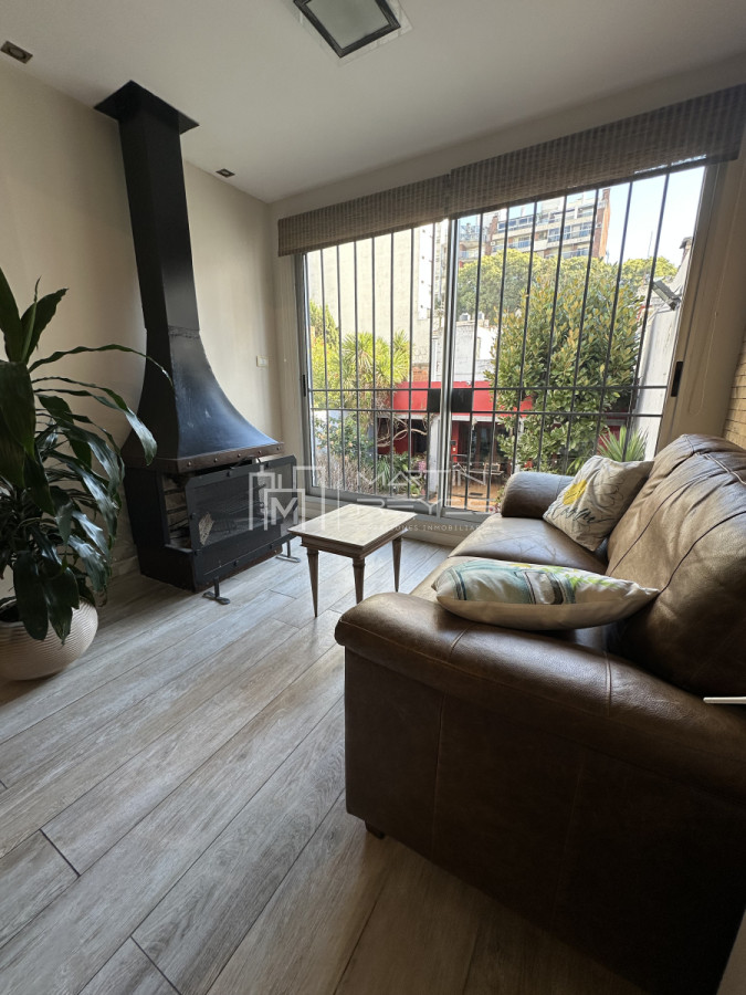 Casa ID.1214 - Venta en Exclusiva Casa 3 Dormitorios, Escritorio o Consultorio Profesional, Servicio completo en Punta Carretas