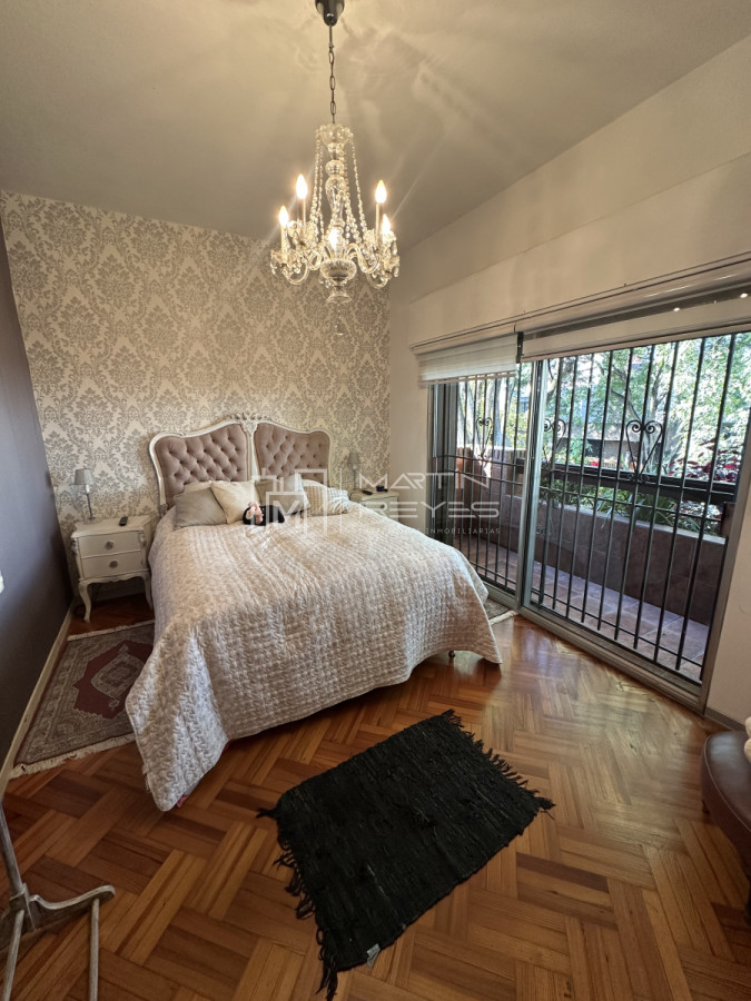 Casa ID.1214 - Venta en Exclusiva Casa 3 Dormitorios, Escritorio o Consultorio Profesional, Servicio completo en Punta Carretas