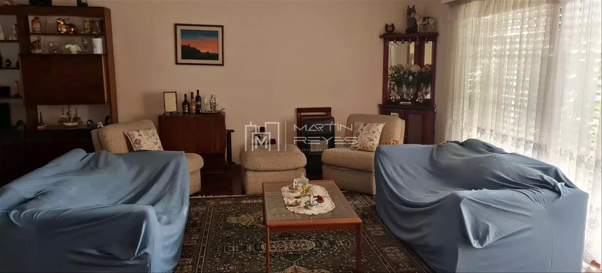 Casa ID.954 - Venta Casa 6 Dormitorios en Carrasco Sur (cod 954)