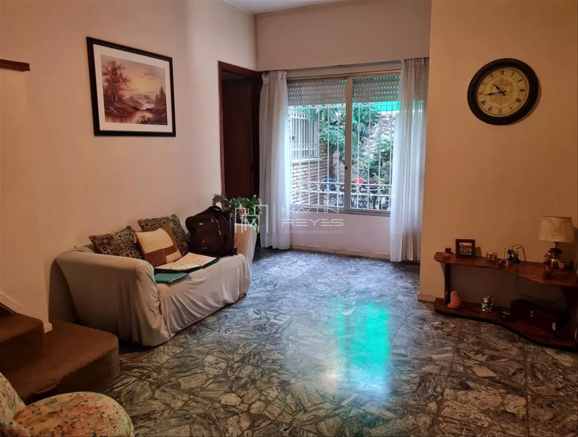 Casa ID.954 - Venta Casa 6 Dormitorios en Carrasco Sur (cod 954)