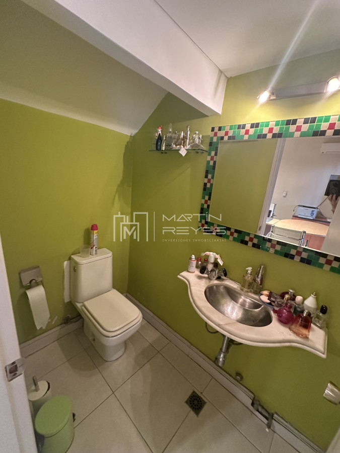 Casa ID.1214 - Venta en Exclusiva Casa 3 Dormitorios, Escritorio o Consultorio Profesional, Servicio completo en Punta Carretas