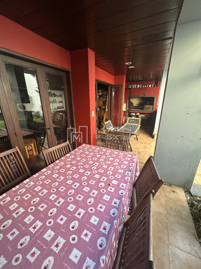 Casa ID.1214 - Venta en Exclusiva Casa 3 Dormitorios, Escritorio o Consultorio Profesional, Servicio completo en Punta Carretas