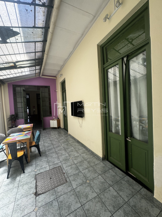 Casa ID.1551/Venta-Residencial-en-Cordón-Norte-11-habitaciones-con-renta-15-(cod-1551) - Venta Residencial en Cordón Norte 11 habitaciones con renta 15% (cod 1551)