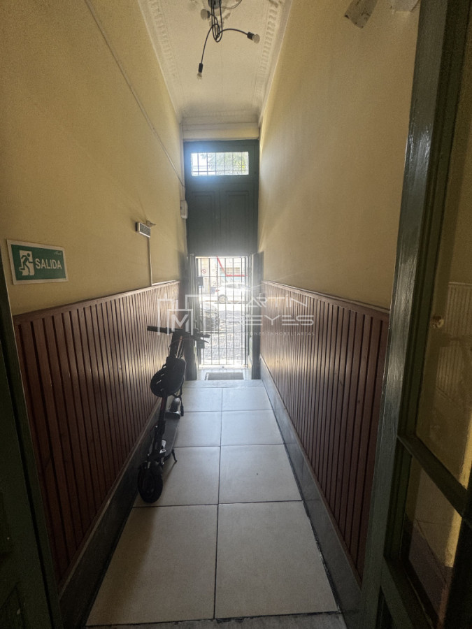 Casa ID.1551/Venta-Residencial-en-Cordón-Norte-11-habitaciones-con-renta-15-(cod-1551) - Venta Residencial en Cordón Norte 11 habitaciones con renta 15% (cod 1551)