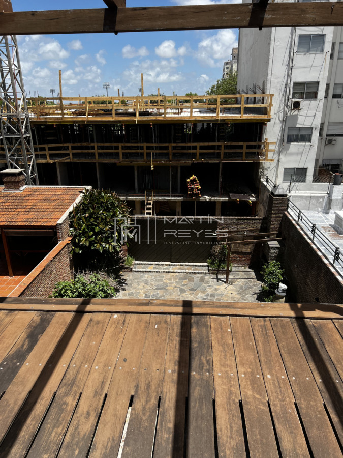 Casa ID.1054 - Venta Exclusvia Casa en Parque Rodo